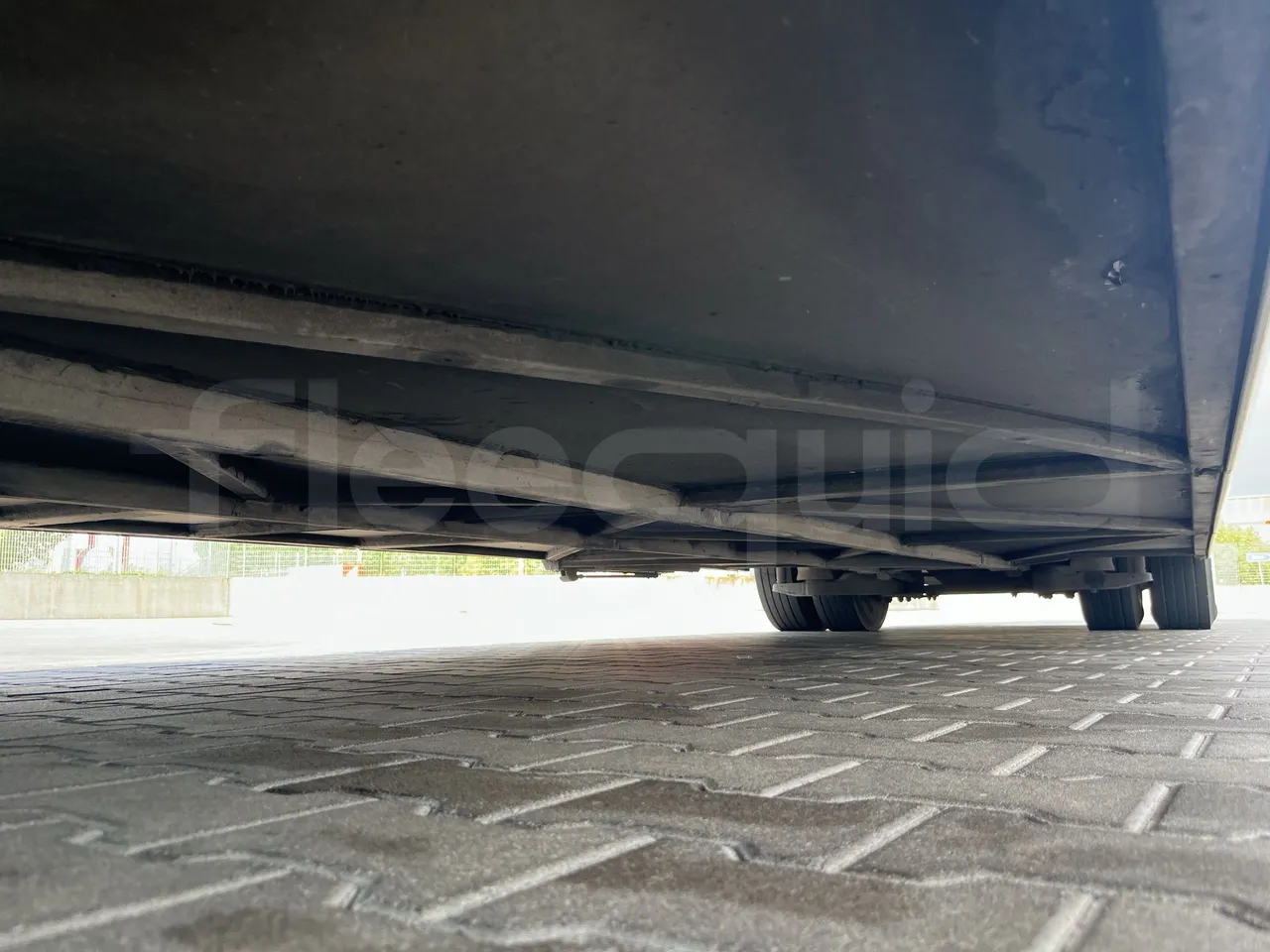 Mercedes-Benz Tourismo - Central Undercarriage