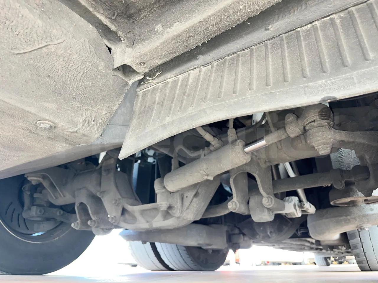 Neoplan Skyliner V6ACE -EUR6 -375kW -14m - central axle (18m)