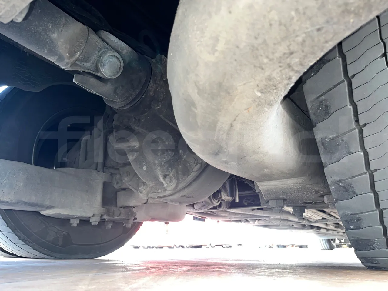 Neoplan Skyliner V6ACE -EUR6 -375kW -14m - driveshaft photo