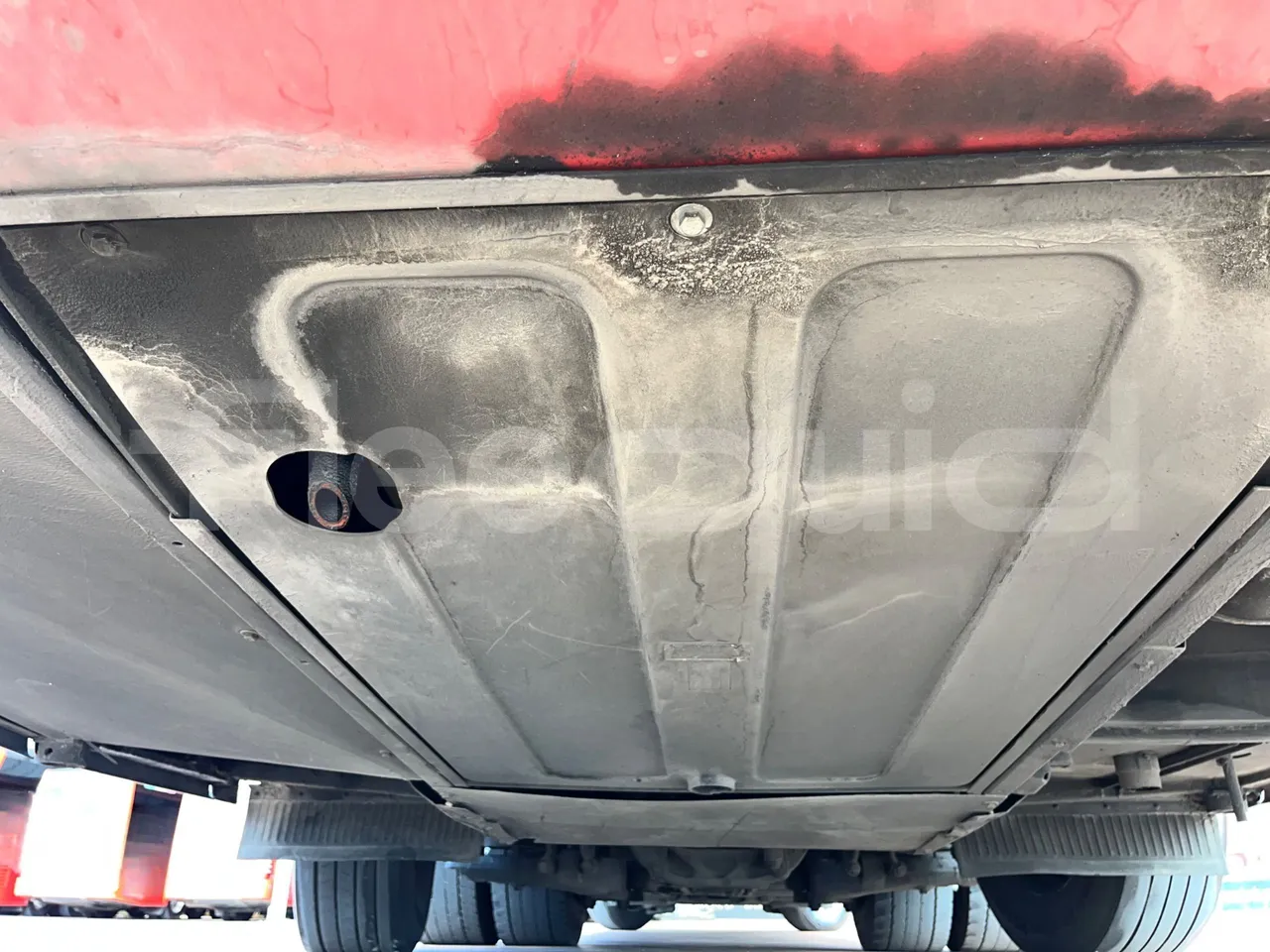 Neoplan Skyliner V6ACE -EUR6 -375kW -14m - engine without protection