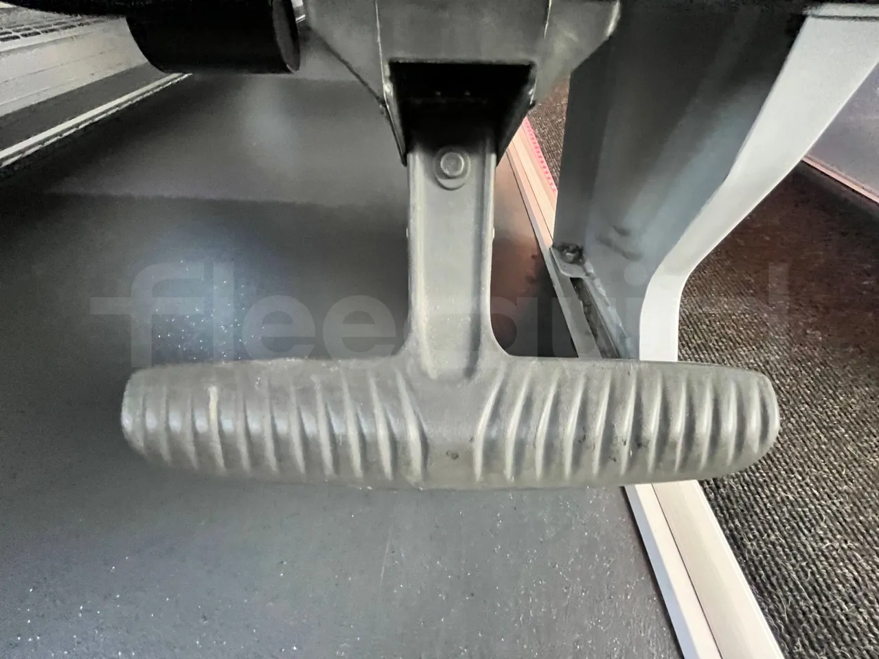 Neoplan Skyliner V6ACE -EUR6 -375kW -14m - footrest detail photo