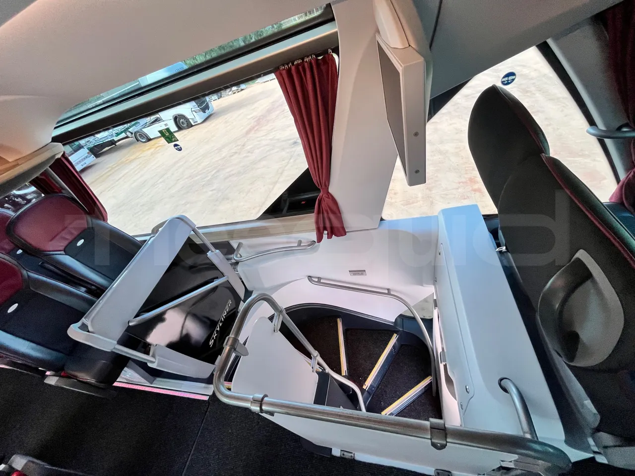 Neoplan Skyliner V6ACE -EUR6 -375kW -14m - turntable internal (18m)