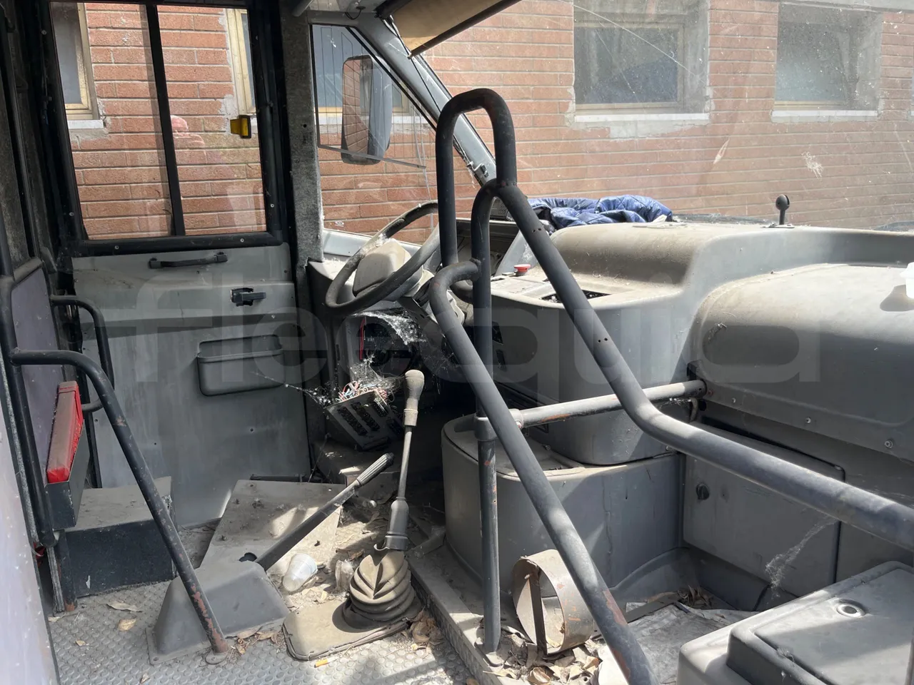 Iveco Cacciamali 59E12 THESI - Euro2 - buttons panels on (mandatory for bus to scrap)