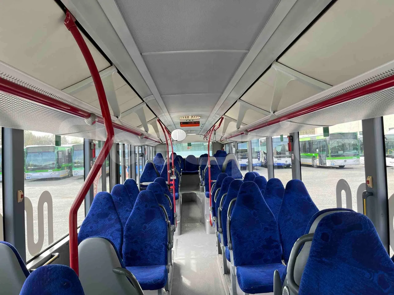 Mercedes-Benz Citaro - handrails photo