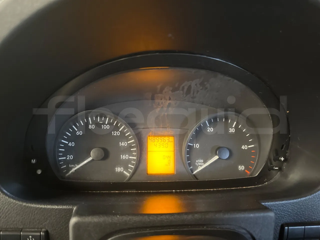 Mercedes-Benz Sprinter 906AC35 - EUR4 - 110kW - 5.91m - dashboard lights on