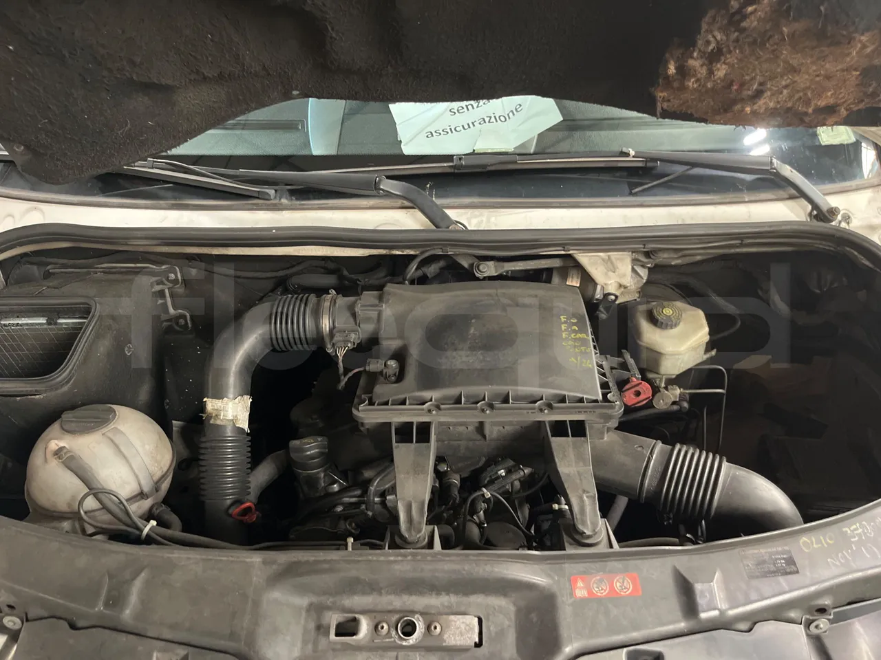 Mercedes-Benz Sprinter 906AC35 - EUR4 - 110kW - 5.91m - rear hatch open (mandatory for bus to scrap)