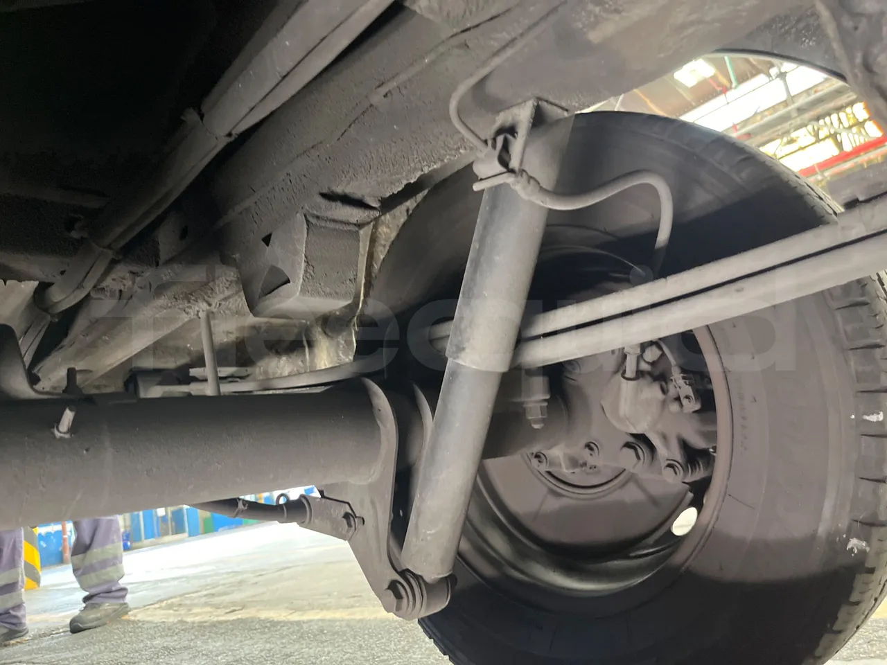 Mercedes-Benz Sprinter 906AC35 - EUR4 - 110kW - 5.91m - axle 2 shock absorbers 1 left