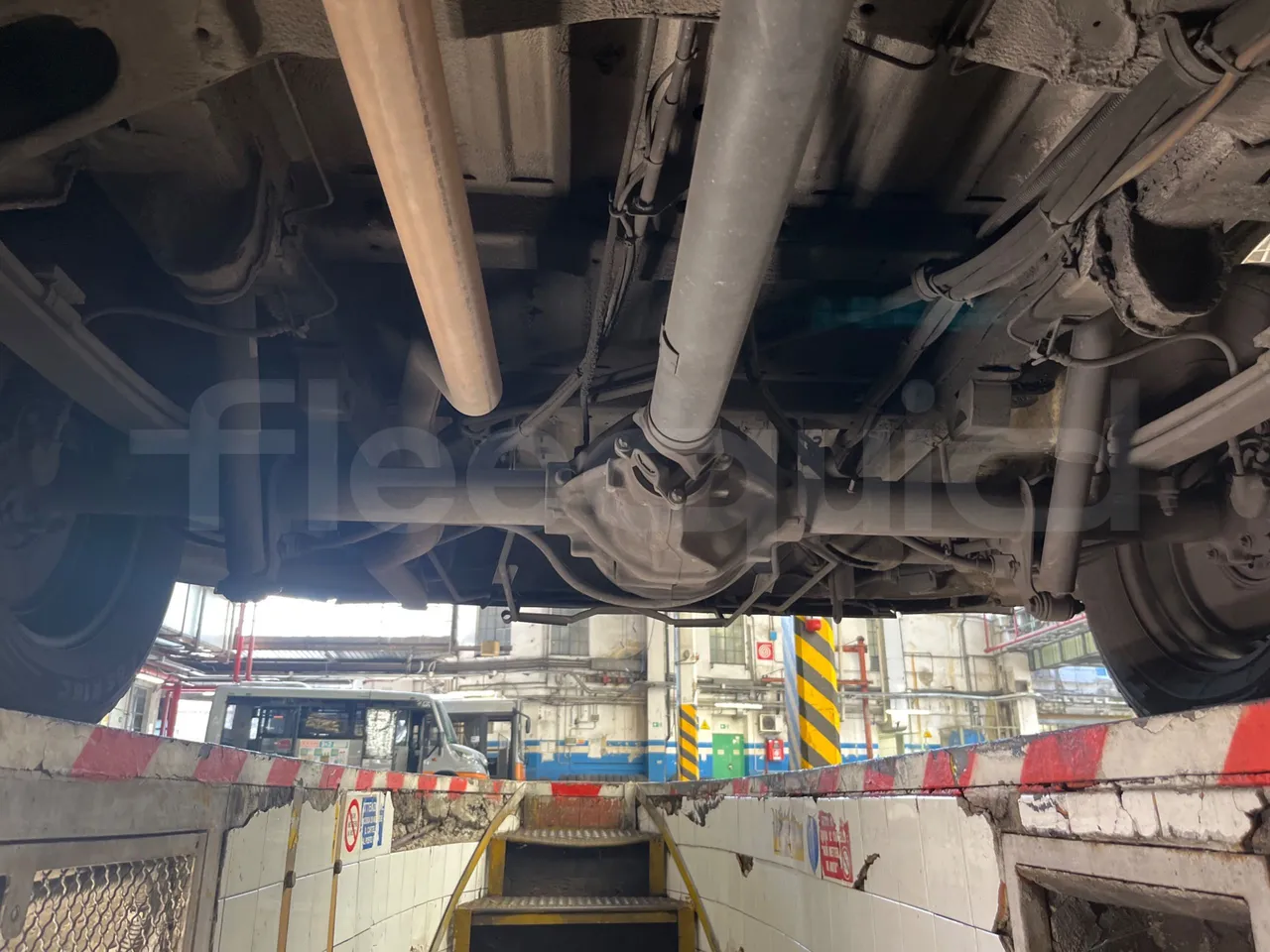 Mercedes-Benz Sprinter 906AC35 - EUR4 - 110kW - 5.91m - axle 3 central