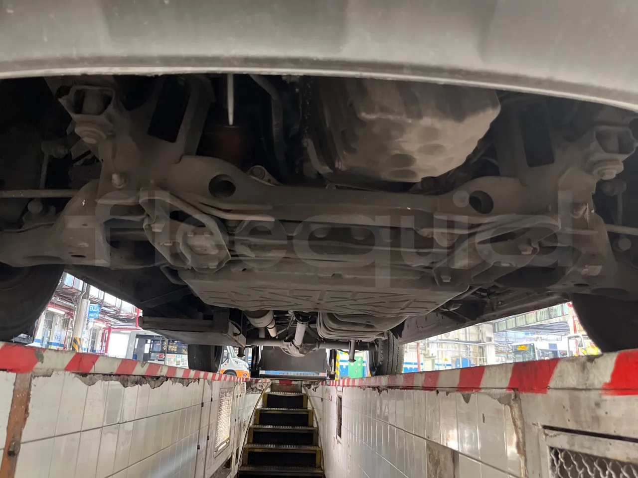 Mercedes-Benz Sprinter 906AC35 - EUR4 - 110kW - 5.91m - front undercarriage from front