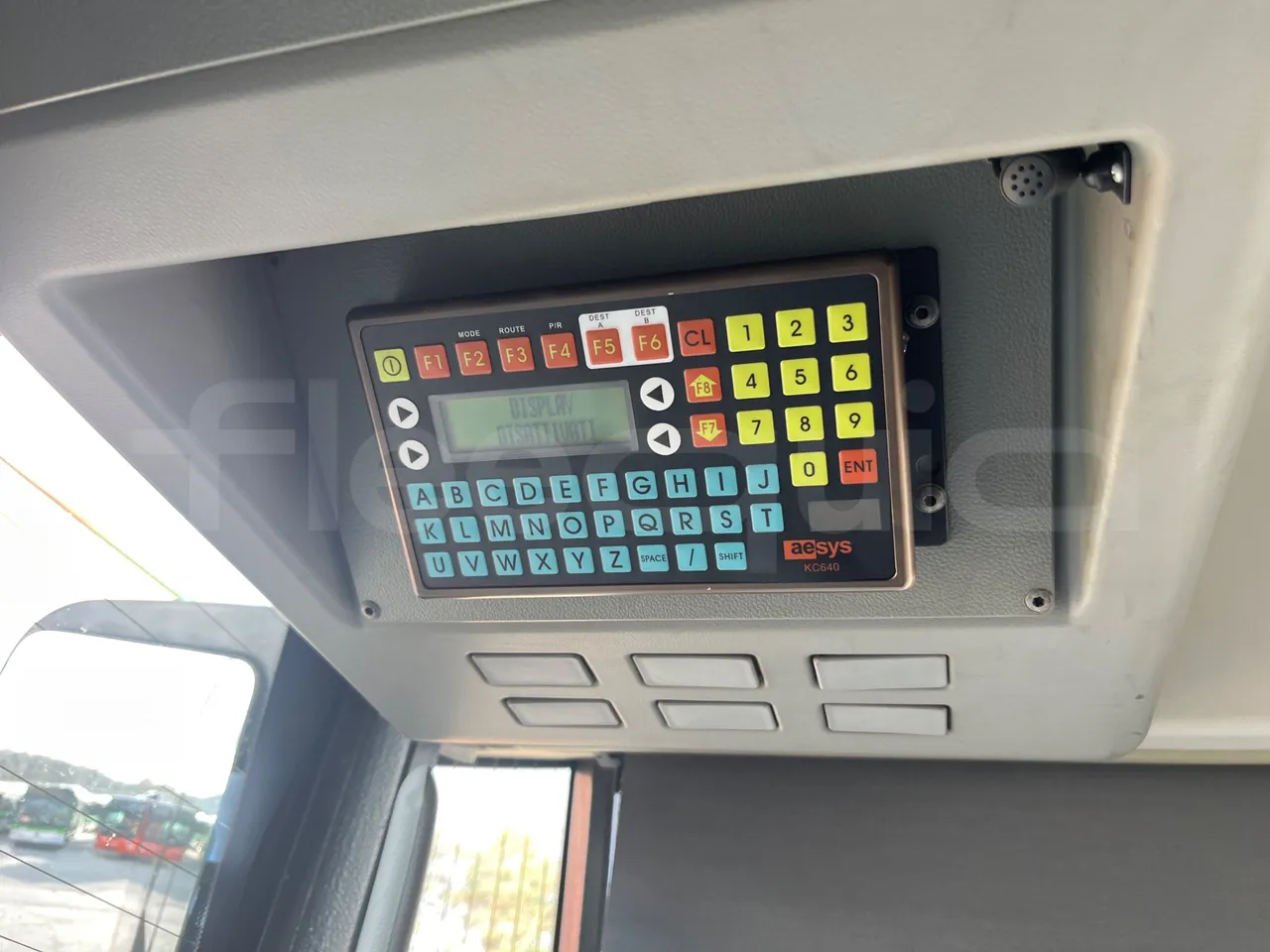 Mercedes-Benz O 530 5303/P - Euro 5 - 210 kW - 11.950 mt - command unit indicators