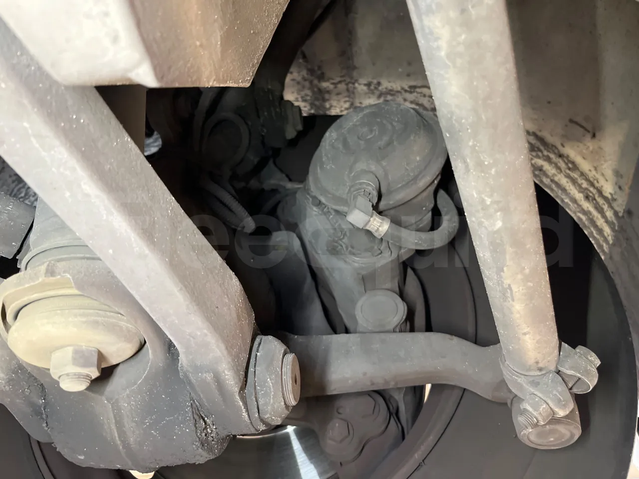 Mercedes-Benz O 530 5303/P - Euro 5 - 210 kW - 11.950 mt - front brake calipers left