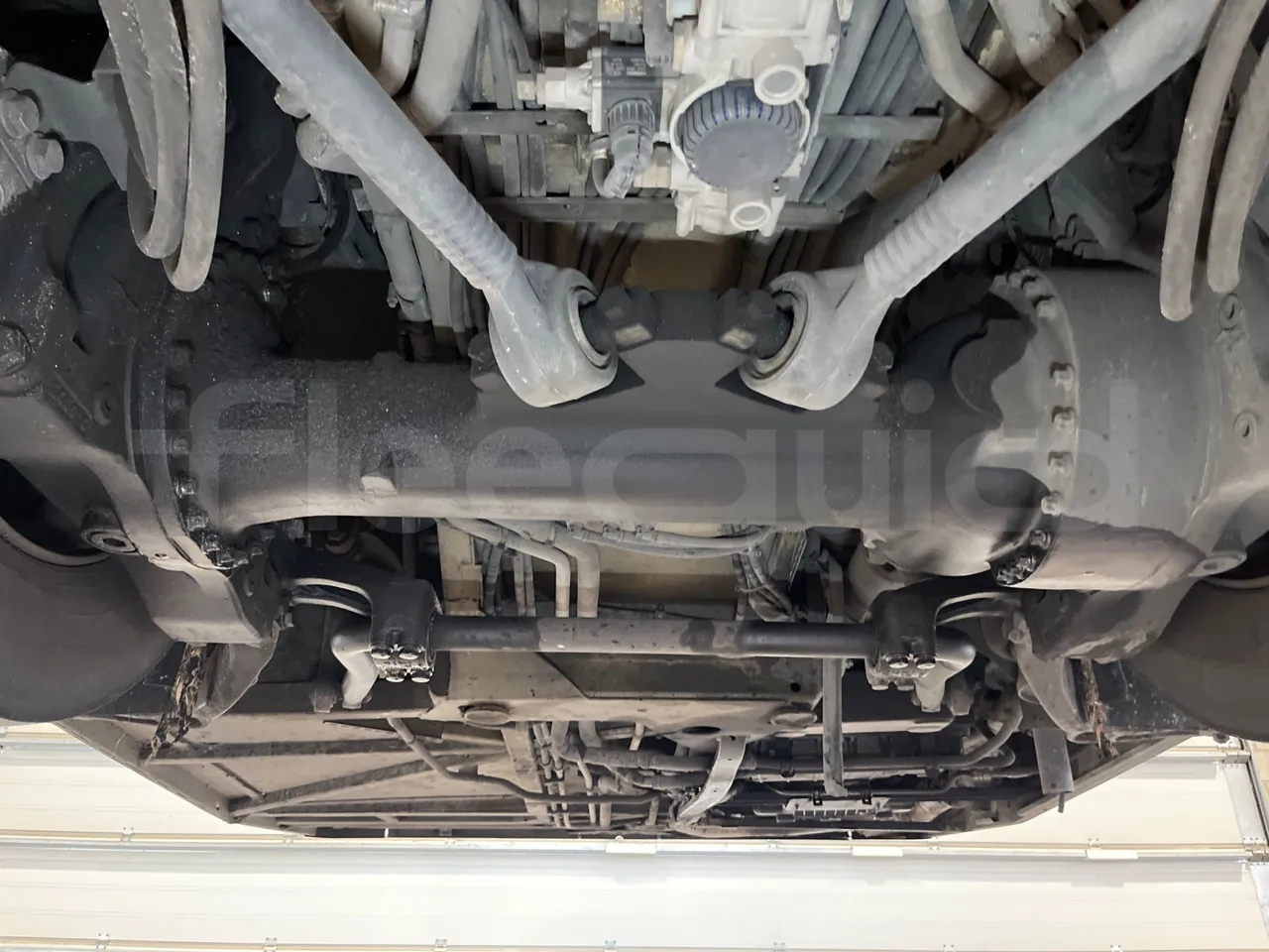 Mercedes-Benz O 530 5303/P - Euro 5 - 210 kW - 11.950 mt - axle 3 central