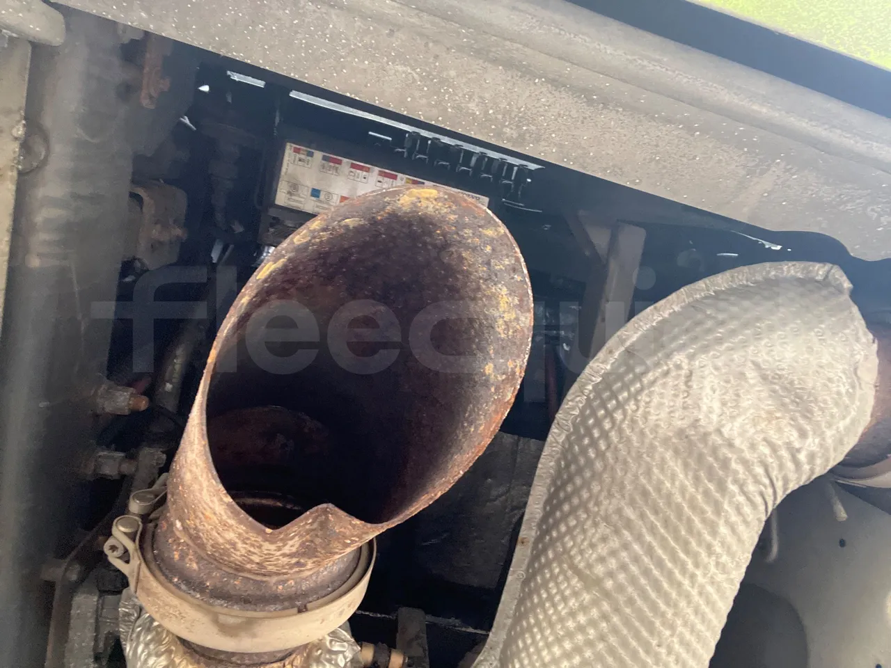 Volvo G891H L291LH24J8100 / Euro 6 - 177 Kw - 18.750 Mt - exhaust photo