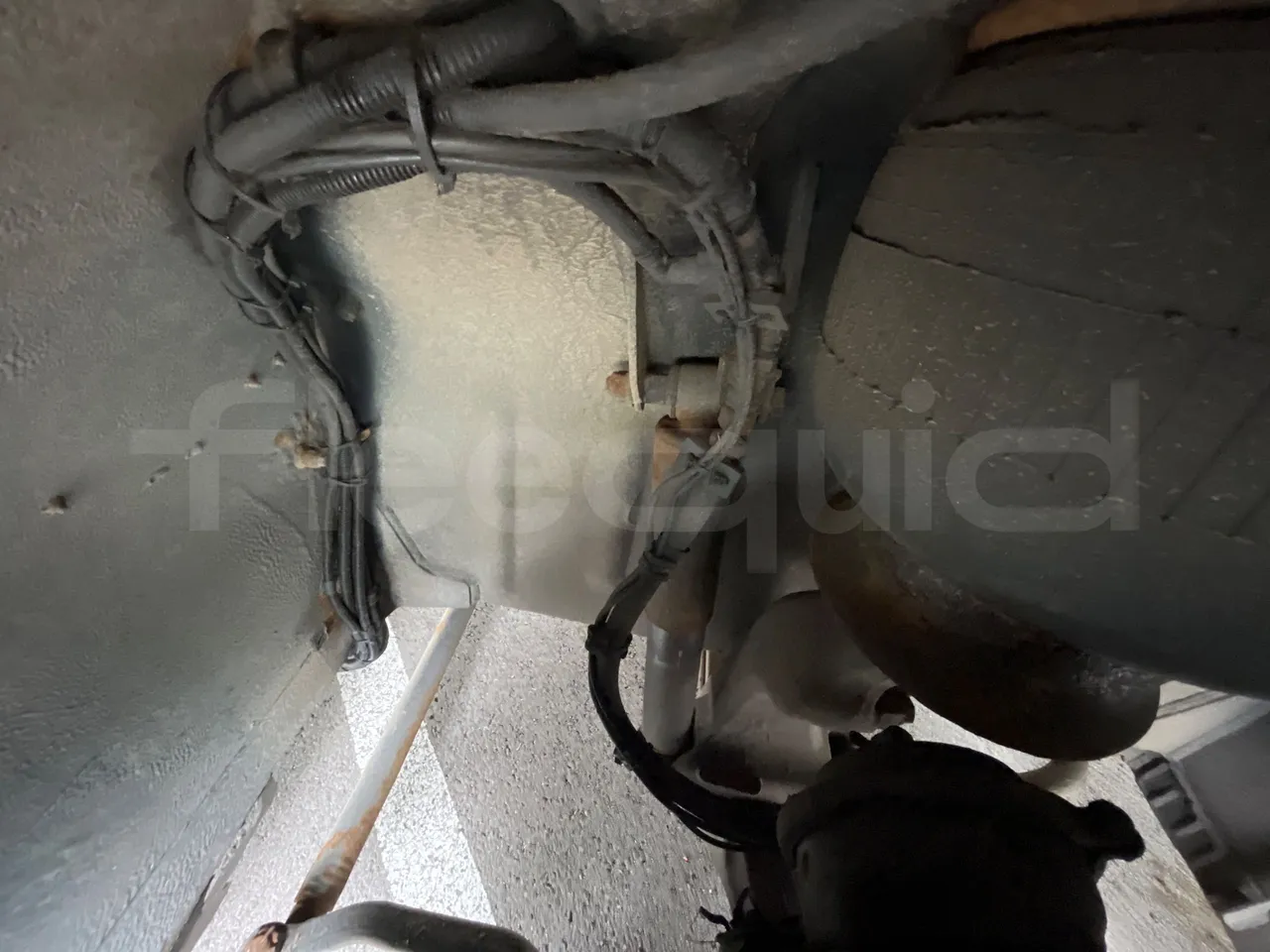 Volvo G891H L291LH24J8100 / Euro 6 - 177 Kw - 18.750 Mt - front brake calipers right