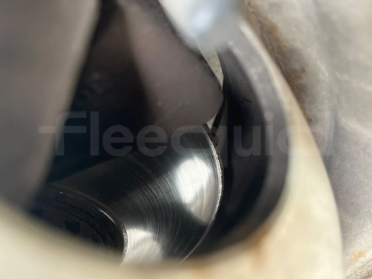 Volvo G891H L291LH24J8100 / Euro 6 - 177 Kw - 18.750 Mt - front discs right