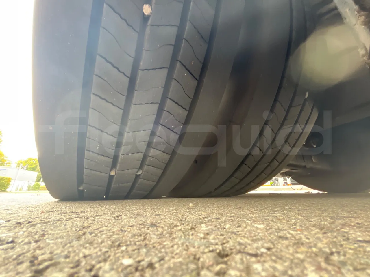 Volvo G891H L291LH24J8100 / Euro 6 - 177 Kw - 18.750 Mt - tread condition second axle tires left