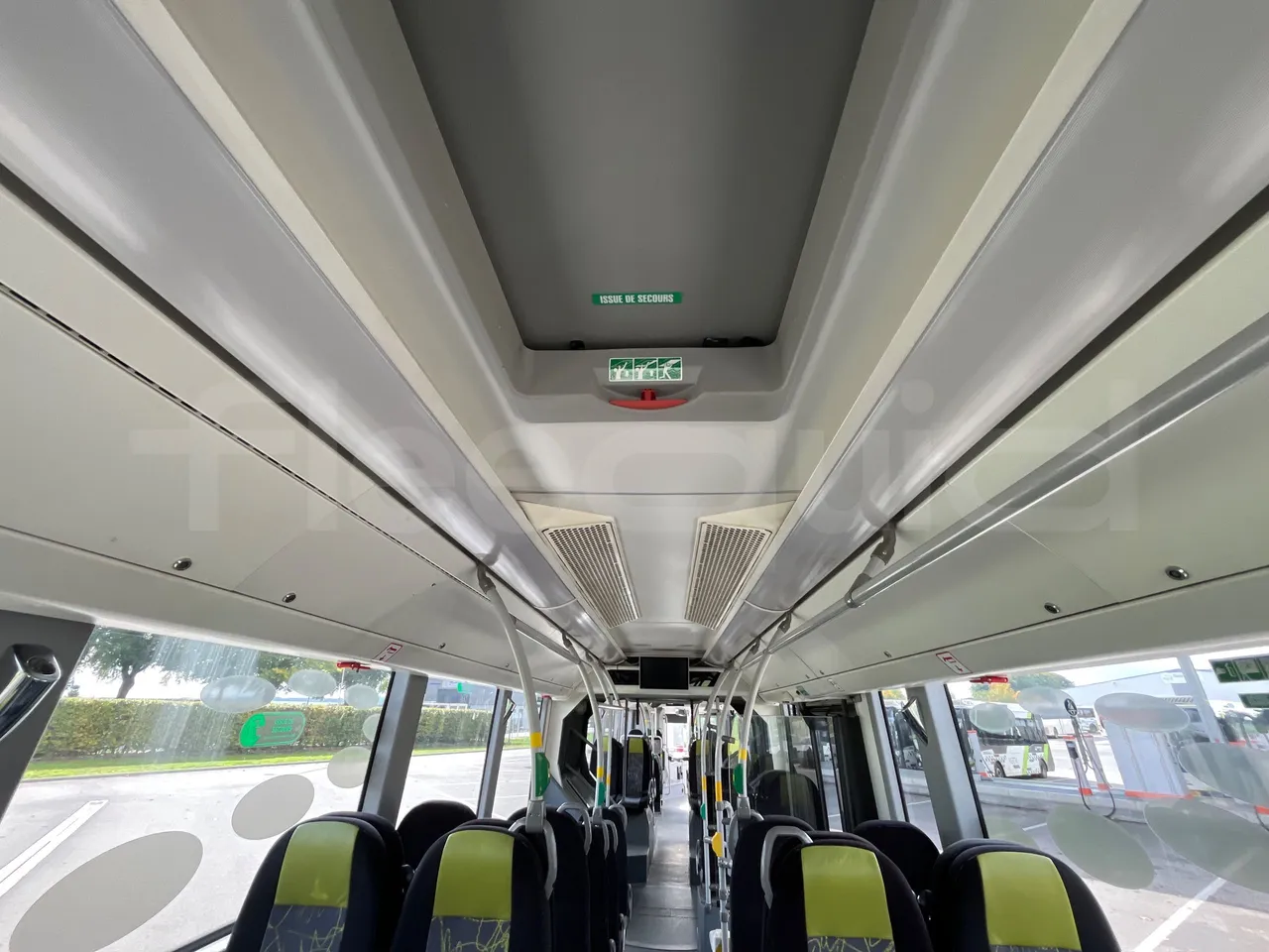 Volvo G891H L291LH24J8100 / Euro 6 - 177 Kw - 18.750 Mt - overhead compartments photo