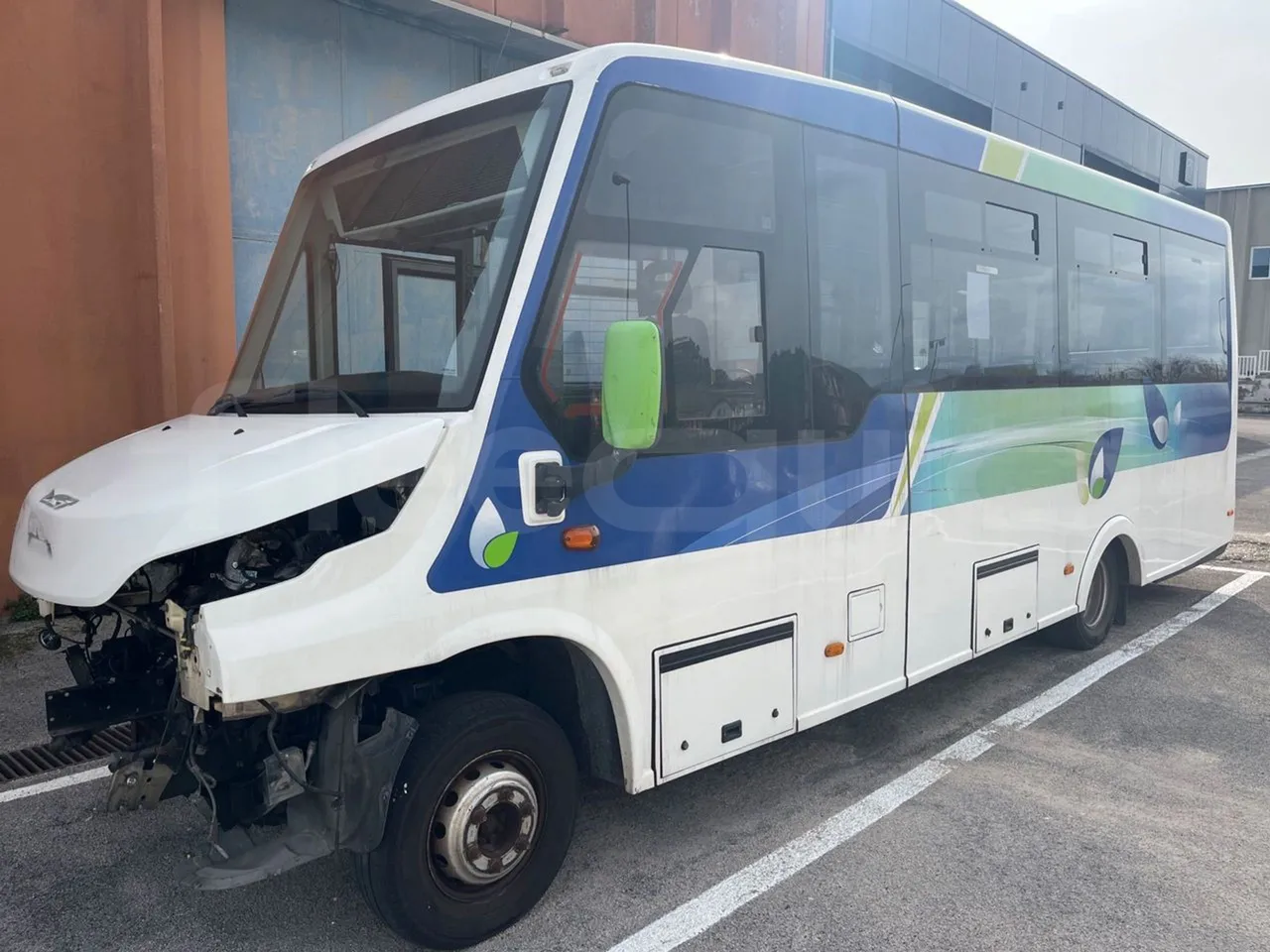 Indcar Mobi WGIVMY11 - Euro6 - 132kW - 8.000mt - 3/4 front left