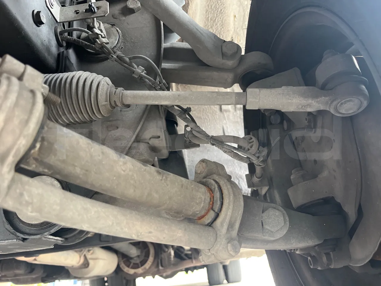 Indcar Mobi WGIVMY11 - Euro6 - 132kW - 8.000mt - front air springs right