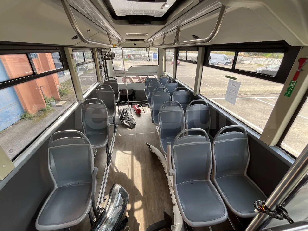 Indcar Mobi WGIVMY11 - Euro6 - 132kW - 8.000mt - interior reverse seats driver height