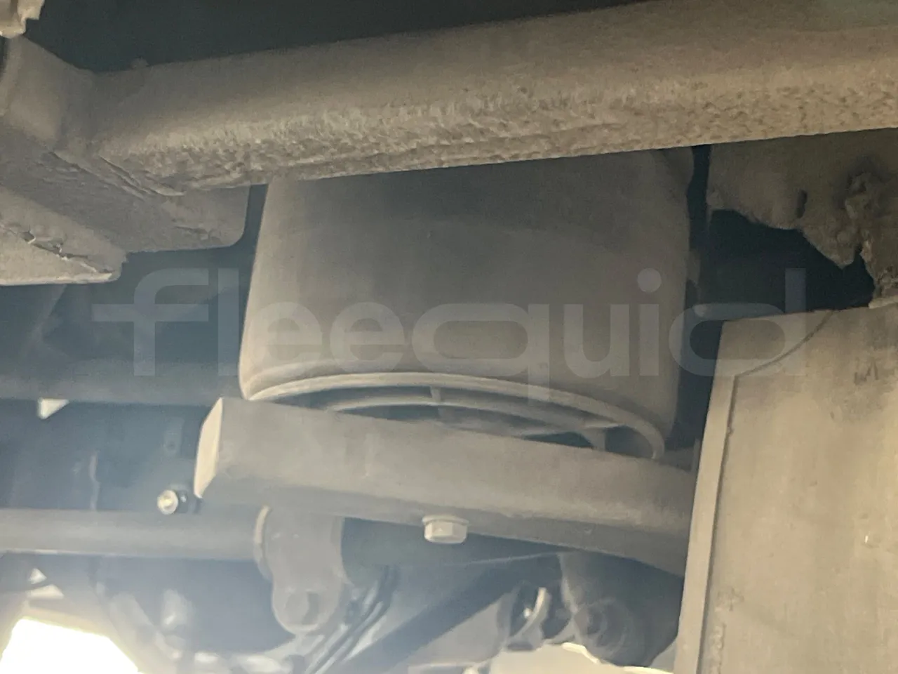 Indcar Mobi WGIVMY11 - Euro6 - 132kW - 8.000mt - axle 2 shock absorbers 1 left