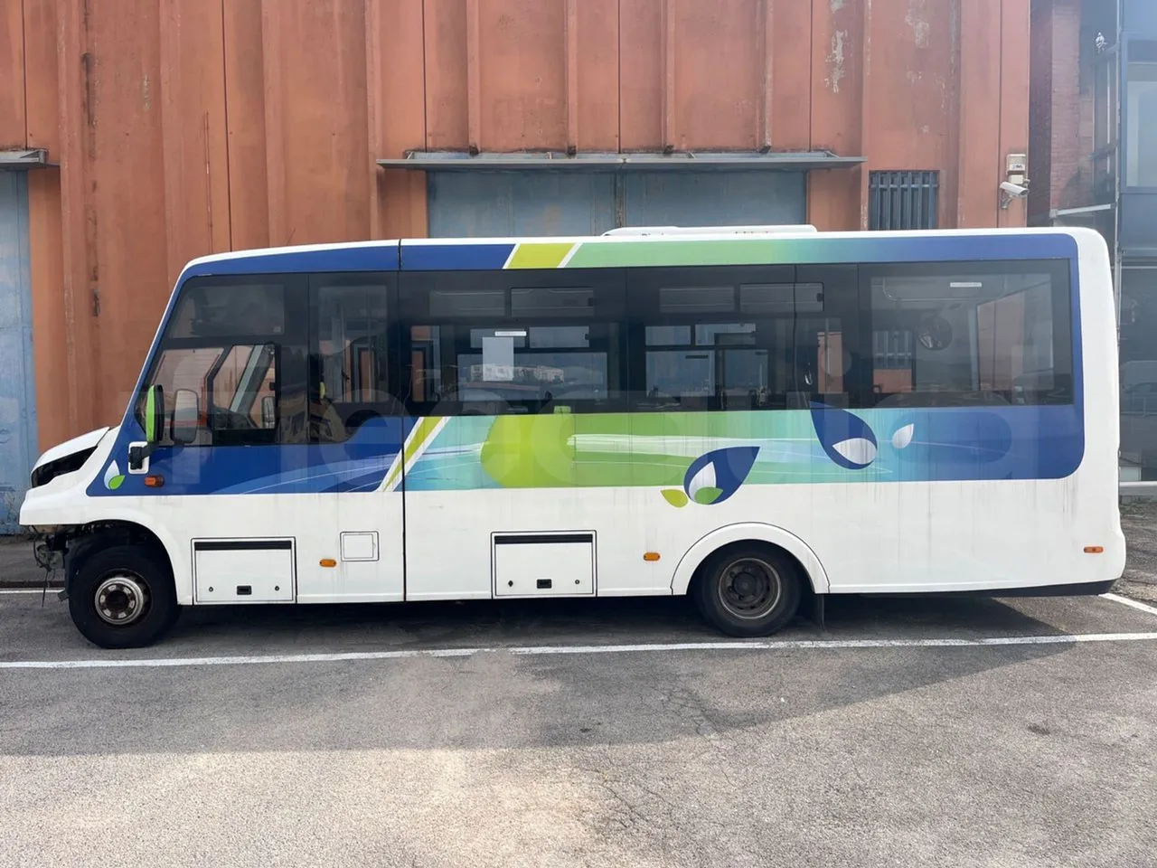 Indcar Mobi WGIVMY11 - Euro6 - 132kW - 8.000mt - left side photo