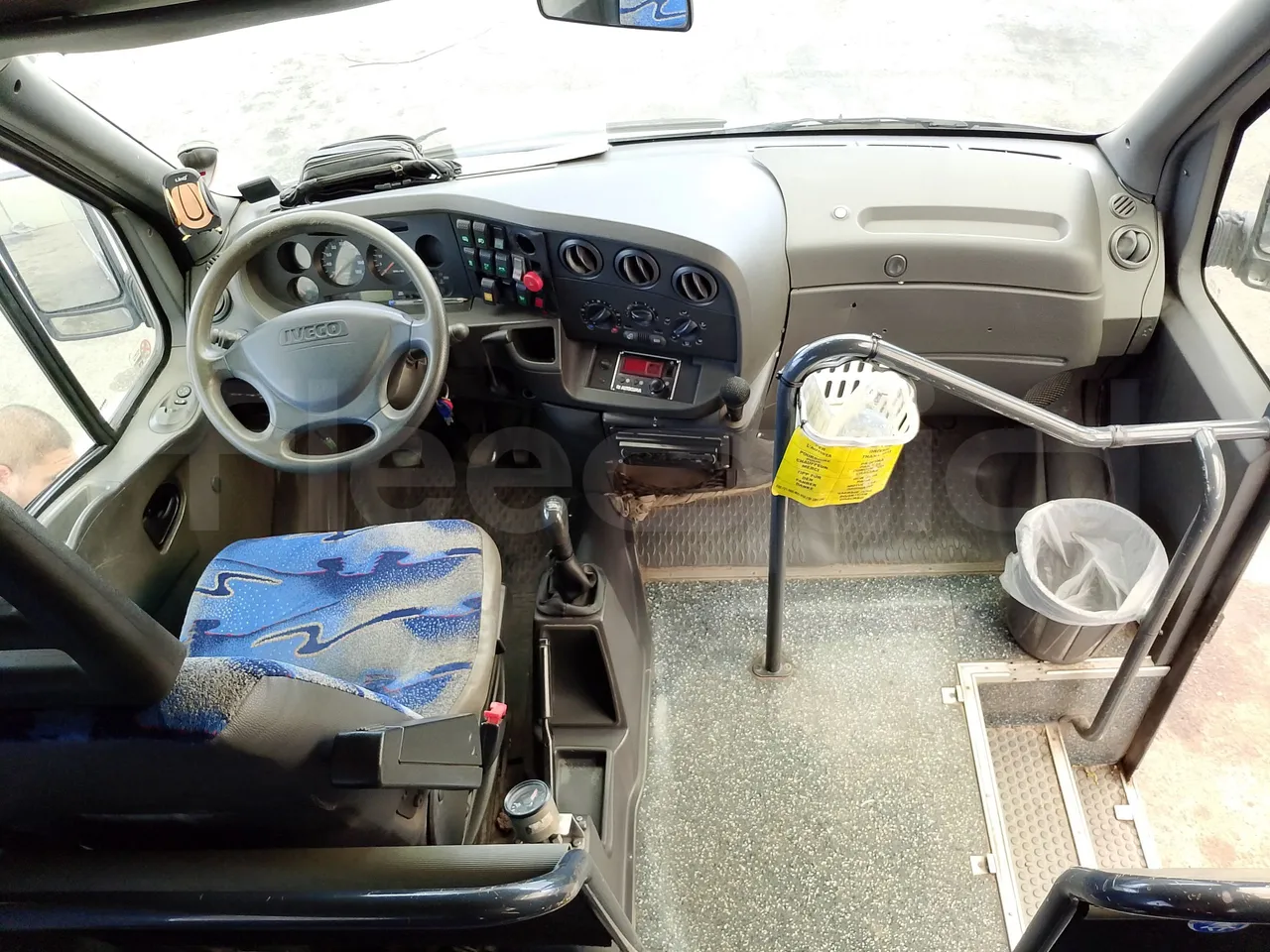 Iveco Daily A50C/19/H - EUR3 - 92kW -6.948m - onboard devices 3