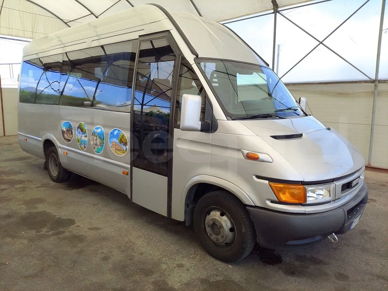 Iveco Daily A50C/19/H - EUR3 - 92kW -6.948m - Base cover photo