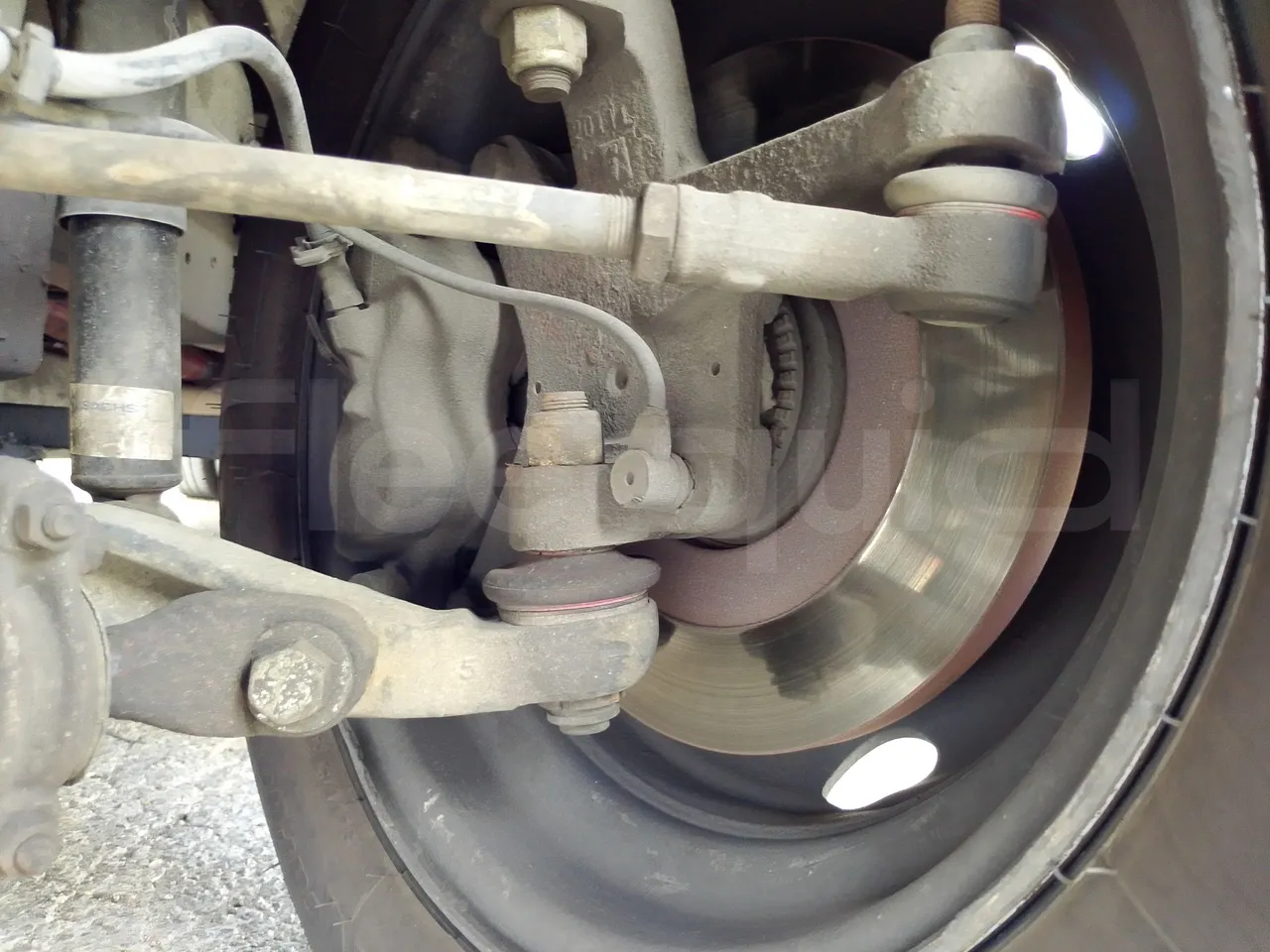 Iveco Daily A50C/19/H - EUR3 - 92kW -6.948m - front discs right