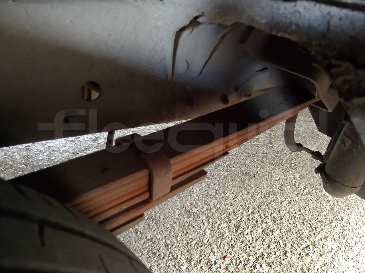 Iveco Daily A50C/19/H - EUR3 - 92kW -6.948m - axle 3 air springs 1 left