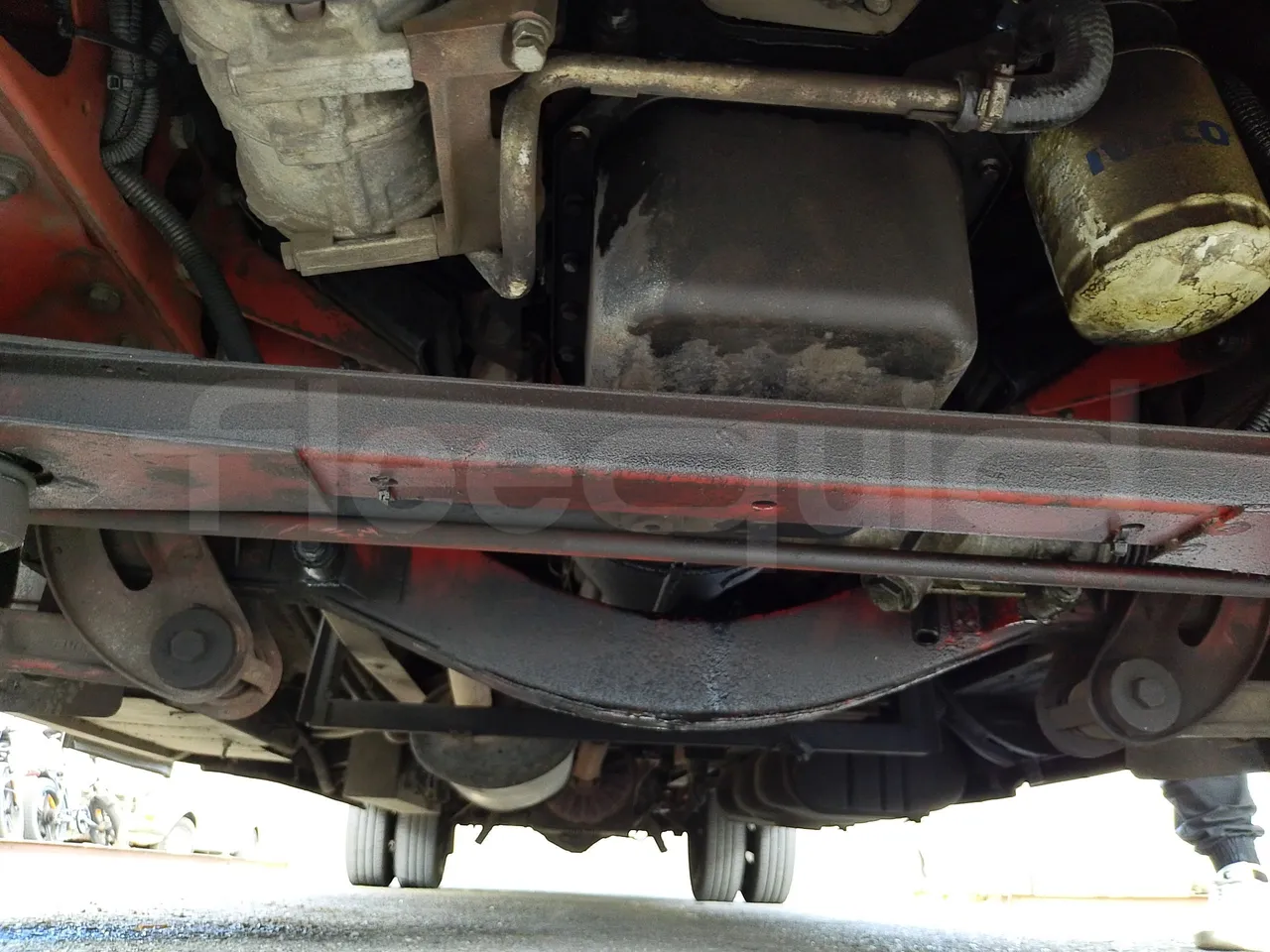 Iveco Daily A50C/19/H - EUR3 - 92kW -6.948m - front undercarriage from front