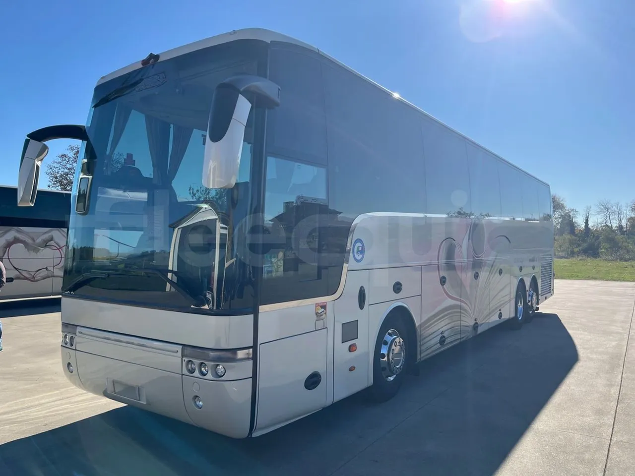 Van Hool Astronef T916 SF3 - Euro5 - 340kW - 13.200mt - 3/4 front left