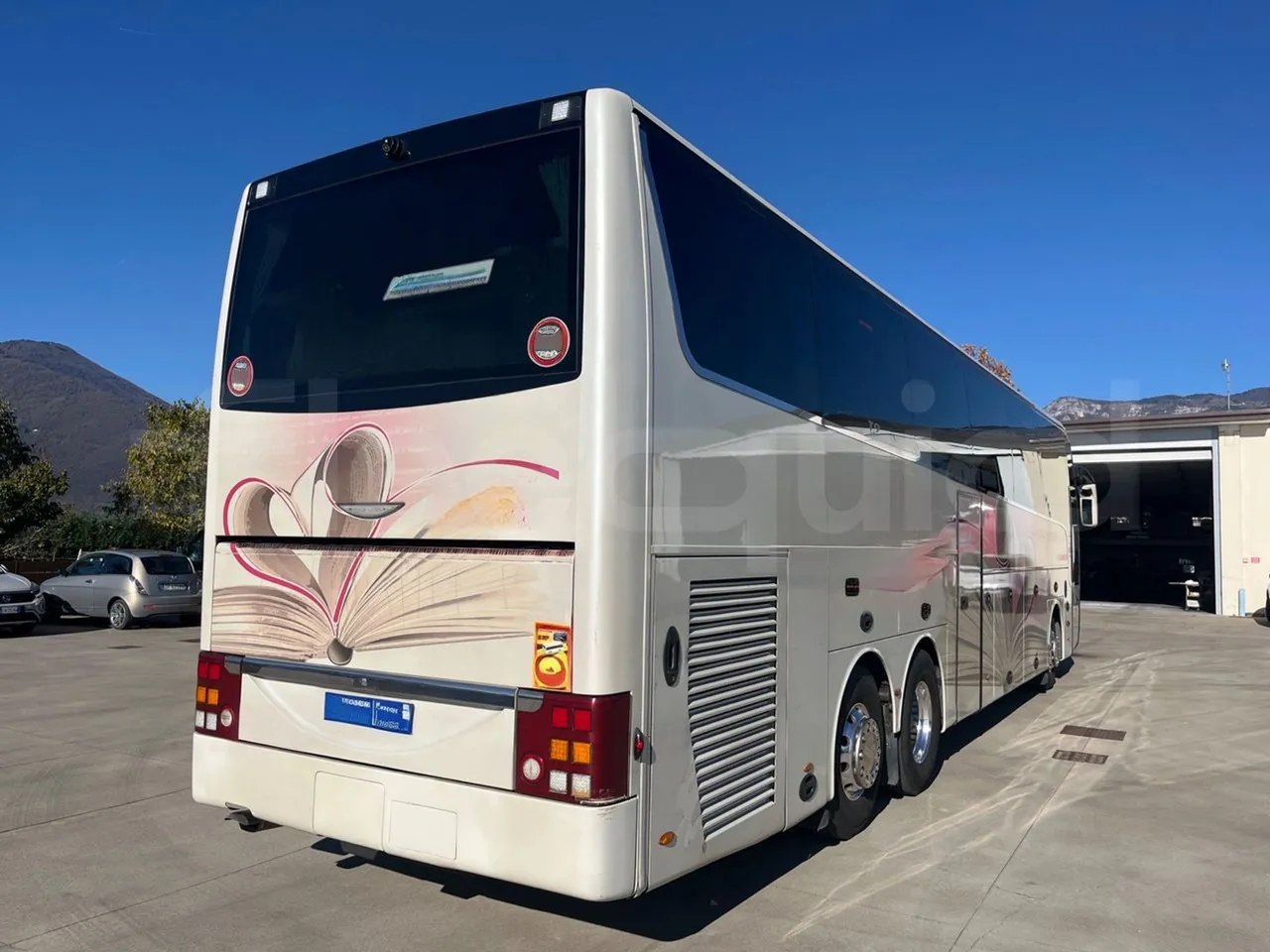 Van Hool Astronef T916 SF3 - Euro5 - 340kW - 13.200mt - 3/4 right rear doors closed