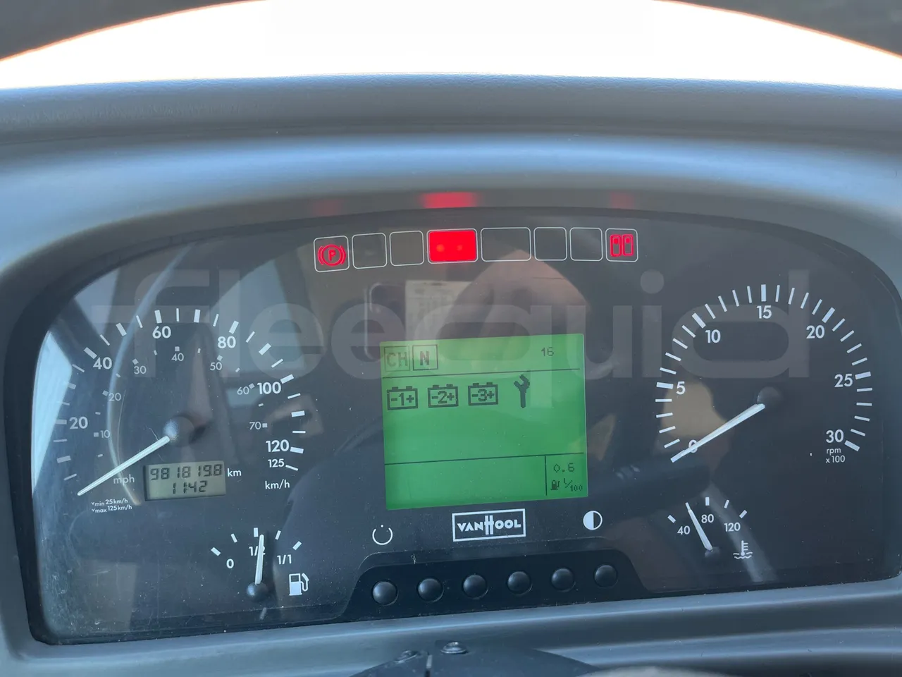 Van Hool Astronef T916 SF3 - Euro5 - 340kW - 13.200mt - dashboard lights on