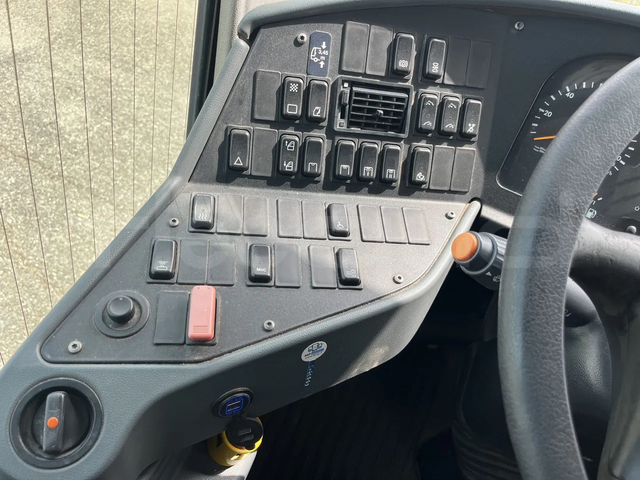 Setra S415 - Onboard Device 1