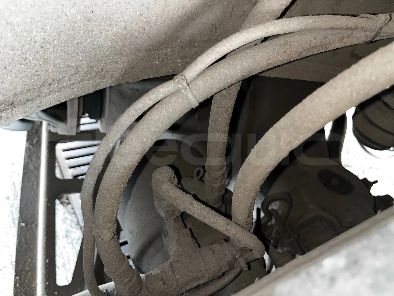 Setra S415 - Second Axle Caliper Brakes Left Side