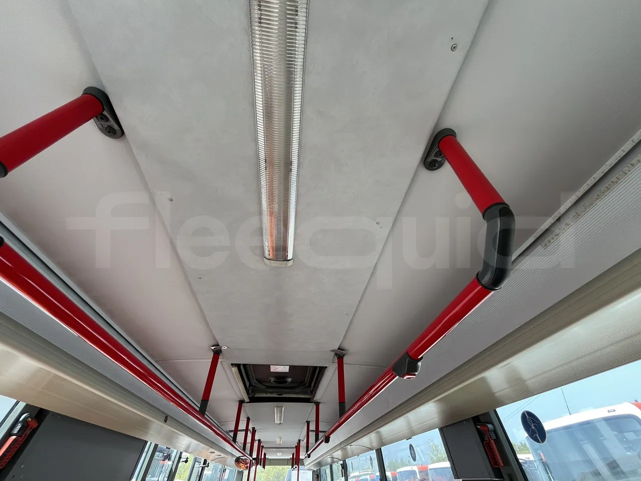 Setra S415 - Overhead Compartments