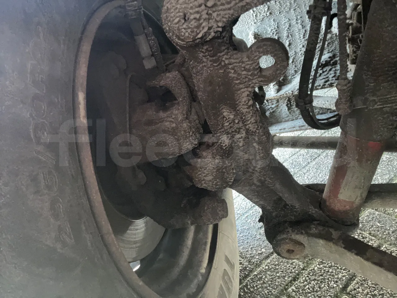 Vdl SB4000 SB4000  - Euro4 - 266kW - 12mt - front brake calipers left