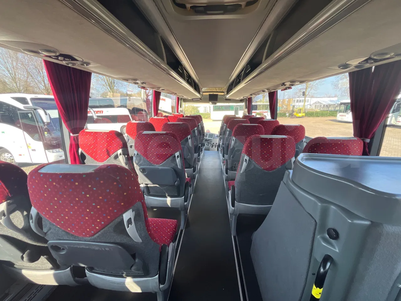 Vdl SB4000 SB4000  - Euro4 - 266kW - 12mt - forward view middle aisle