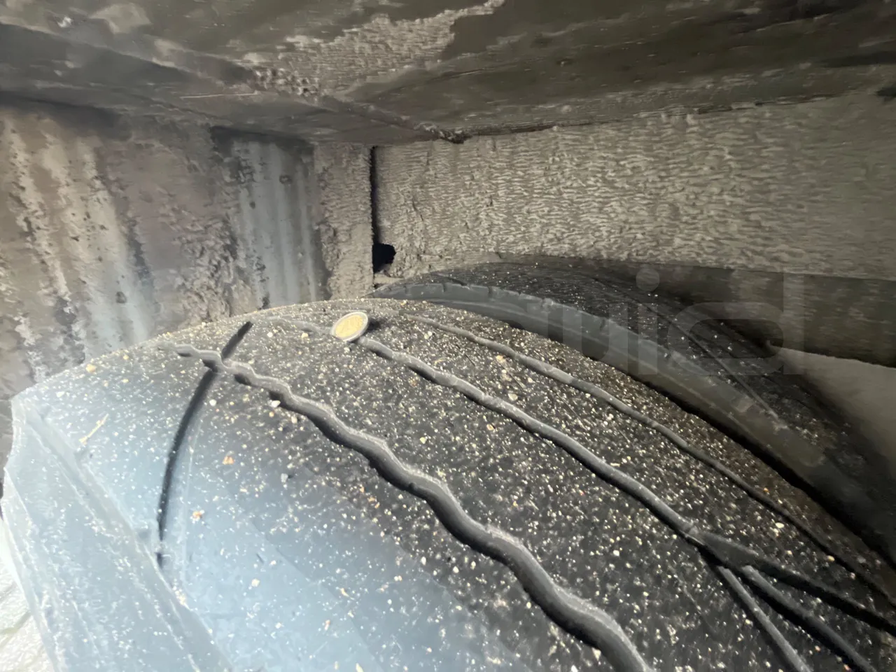 Vdl SB4000 SB4000  - Euro4 - 266kW - 12mt - tread condition front tires right