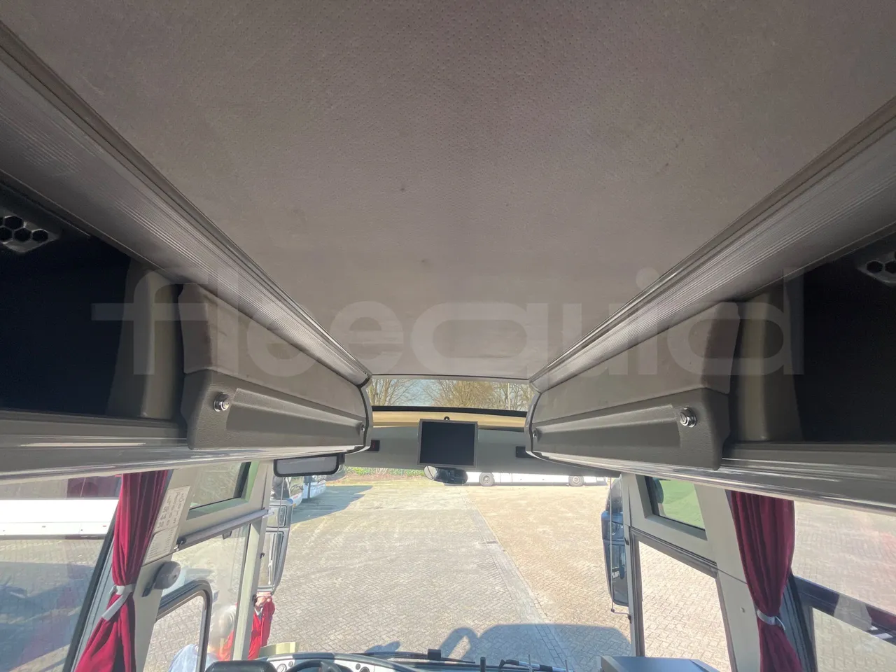 Vdl SB4000 SB4000  - Euro4 - 266kW - 12mt - power outlets detail
