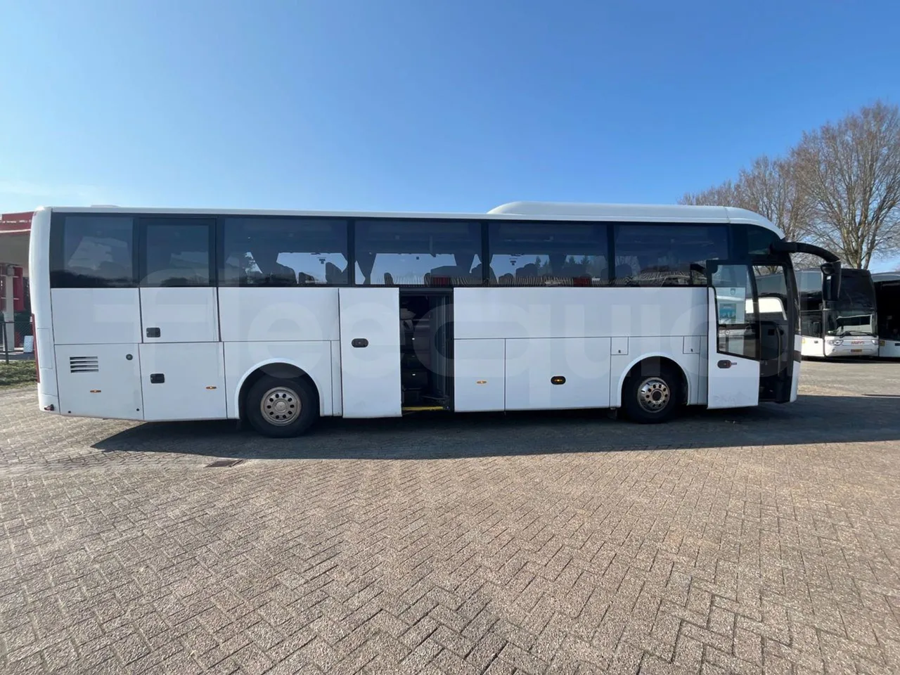 Vdl SB4000 SB4000  - Euro4 - 266kW - 12mt - right side doors closed