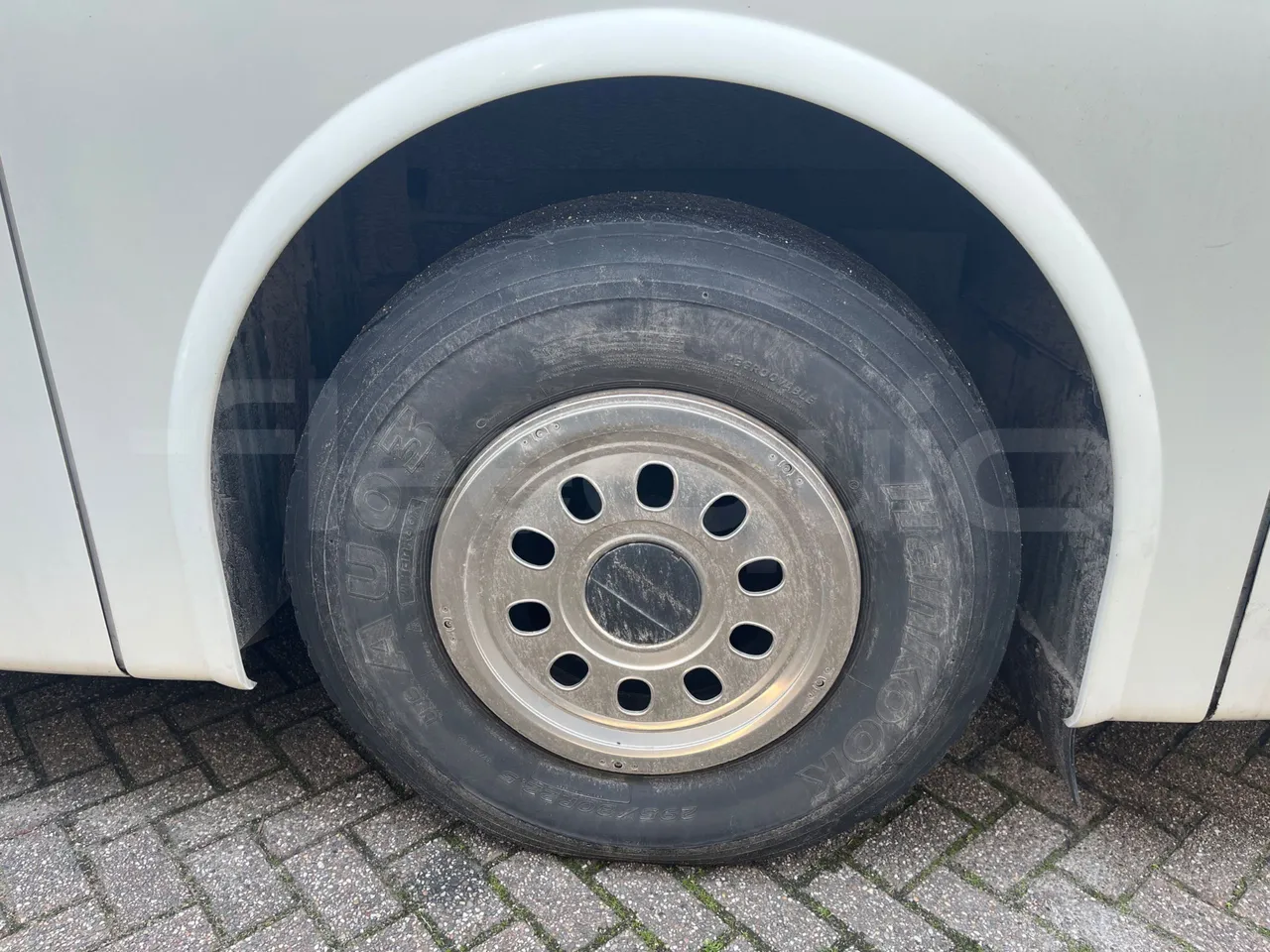 Vdl SB4000 SB4000  - Euro4 - 266kW - 12mt - rear left tire photo