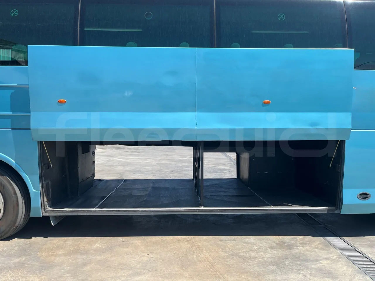 Mercedes-Benz Noge - Luggage Rack Left Side