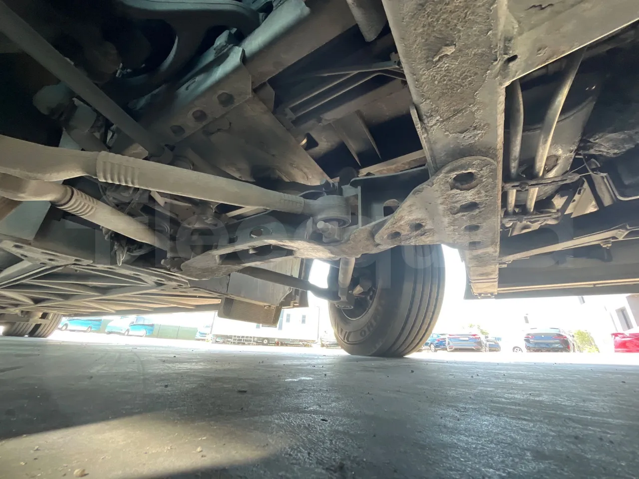 Mercedes-Benz Noge - First Axle Central