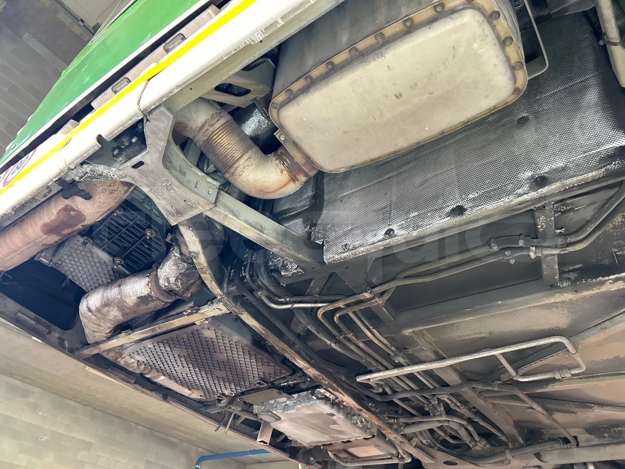 Mercedes-Benz O 530 G- 3P - Euro5 - 260kW - 17.940mt - exhaust photo