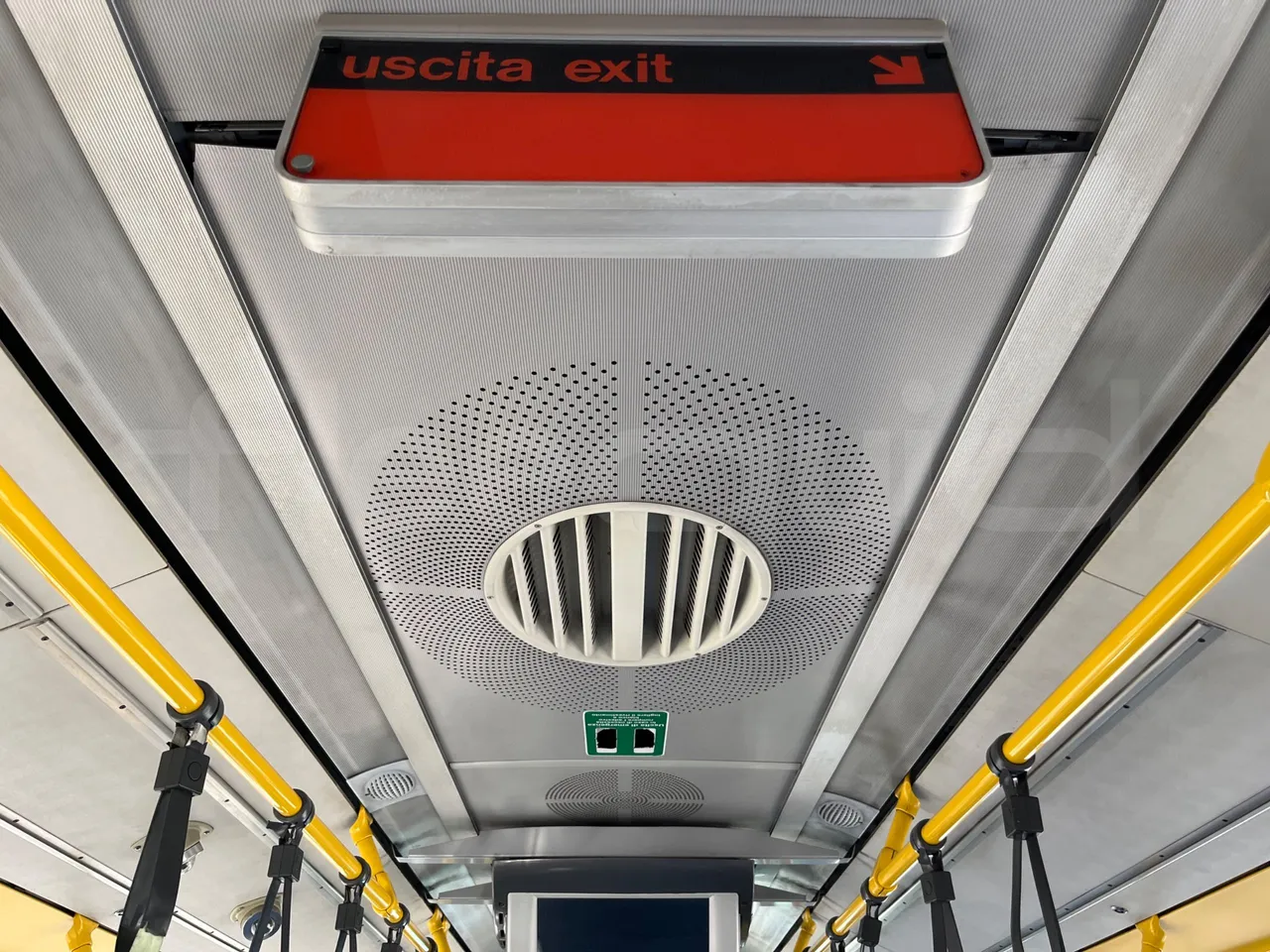 Mercedes-Benz O 530 G- 3P - Euro5 - 260kW - 17.940mt - roof hatch 2