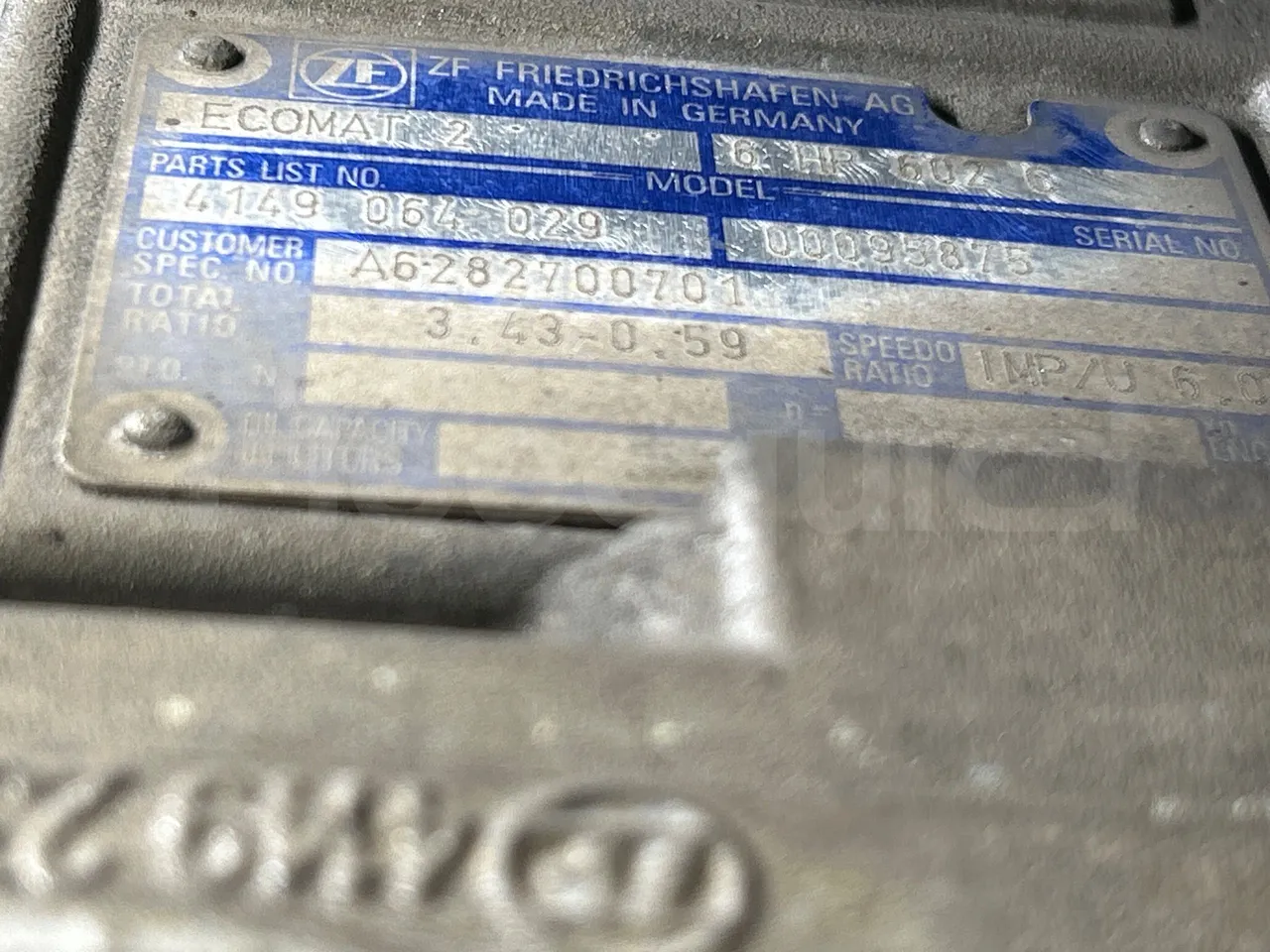 Mercedes-Benz O 530 G- 3P - Euro5 - 260kW - 17.940mt - gearbox plate photo