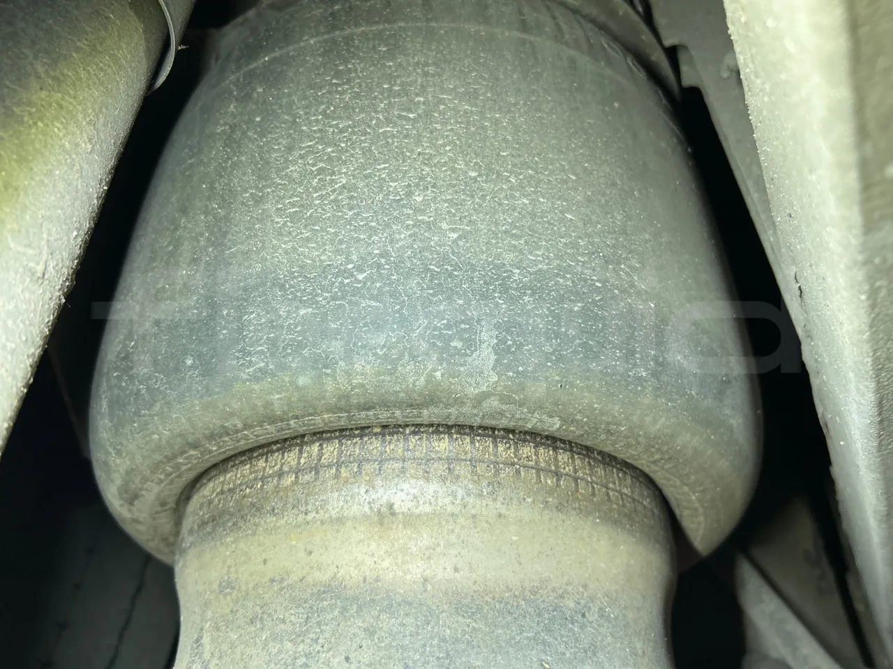 Mercedes-Benz O 530 G- 3P - Euro5 - 260kW - 17.940mt - axle 3 air springs 1 right