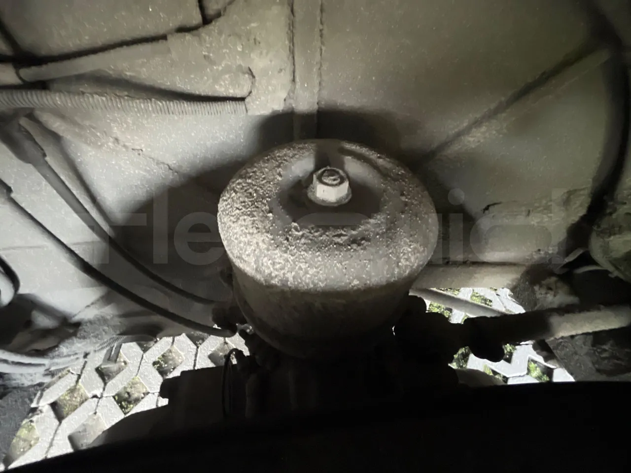 Solaris Urbino 18 - Euro 6 - 271 kW - 18 mt - axel 3 caliper brakes left